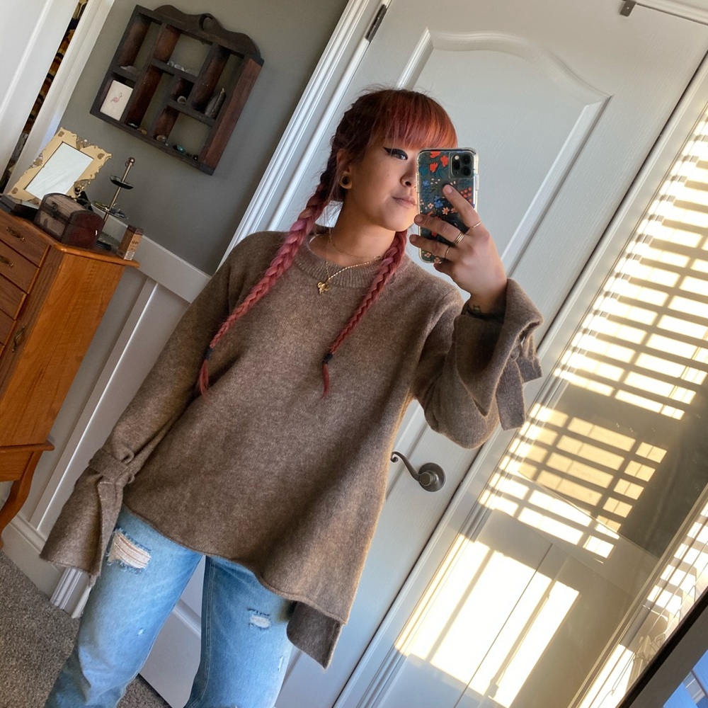 • zara sweater weather